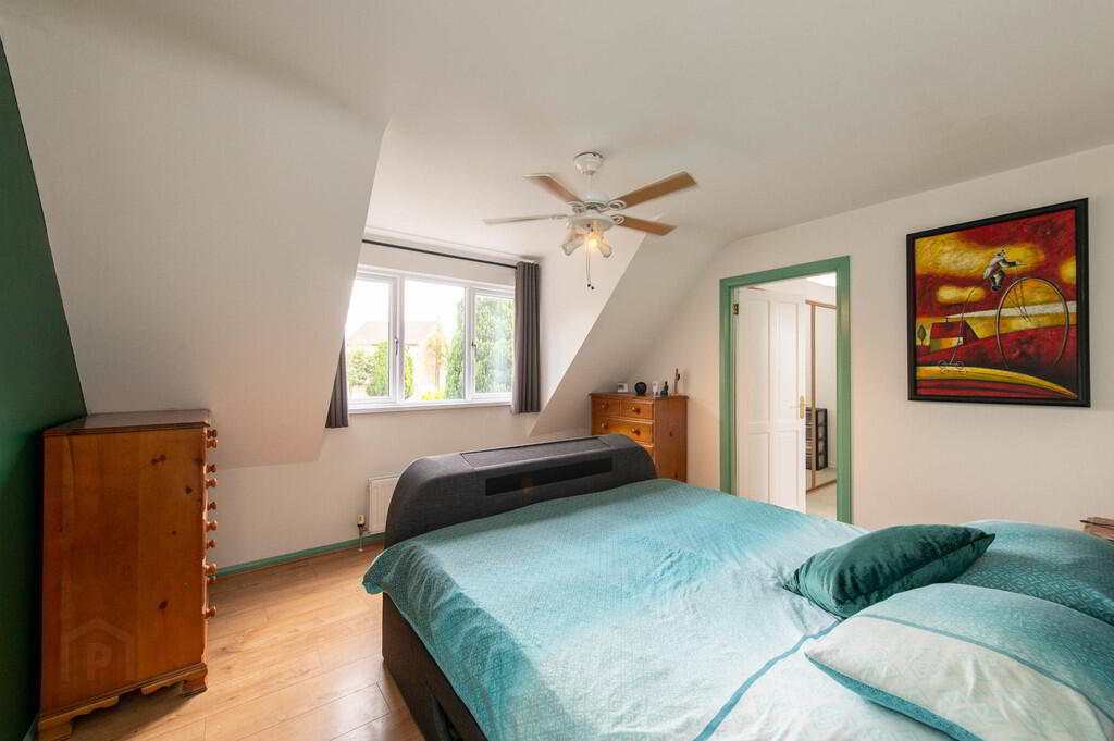 60 Sherwood Avenue 14 of 28