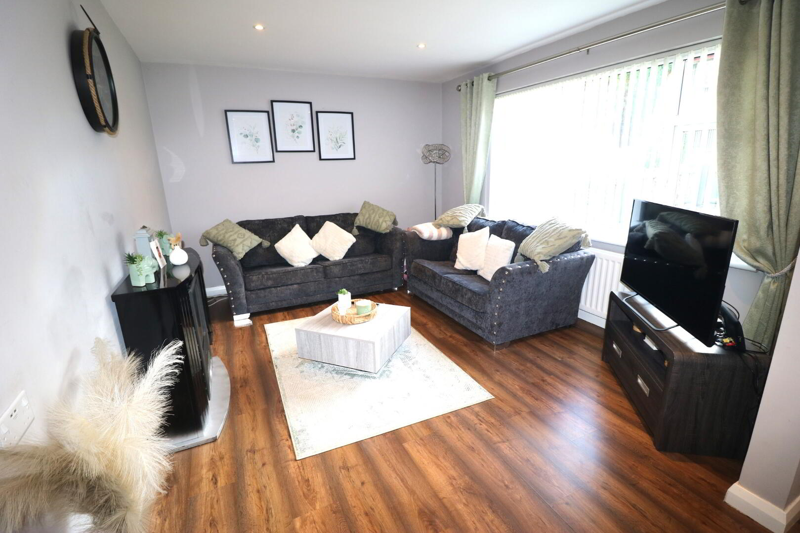 property description image