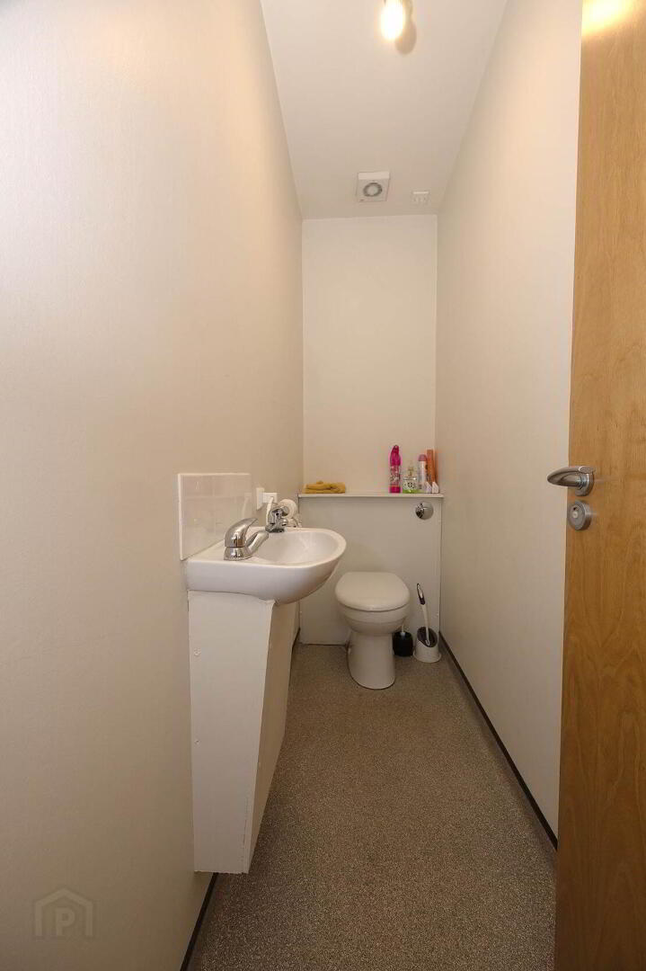 53a Church Place 16 of 22