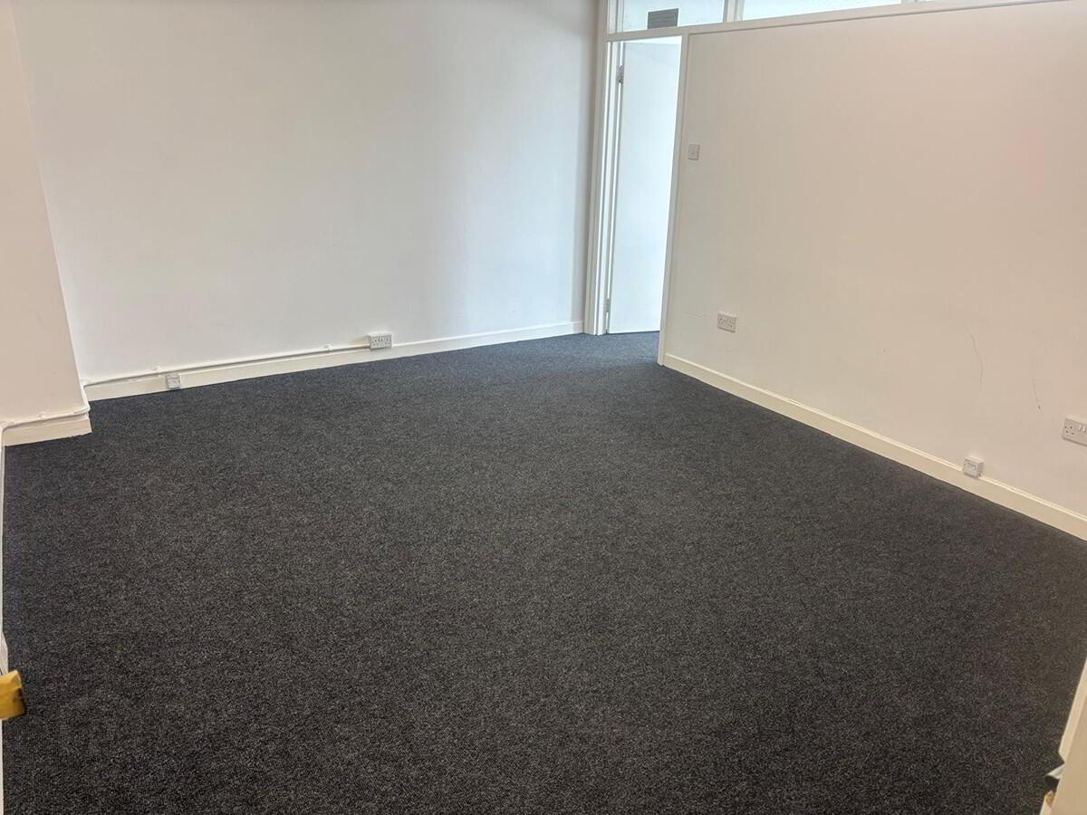 32a Bridge Street 3 of 5