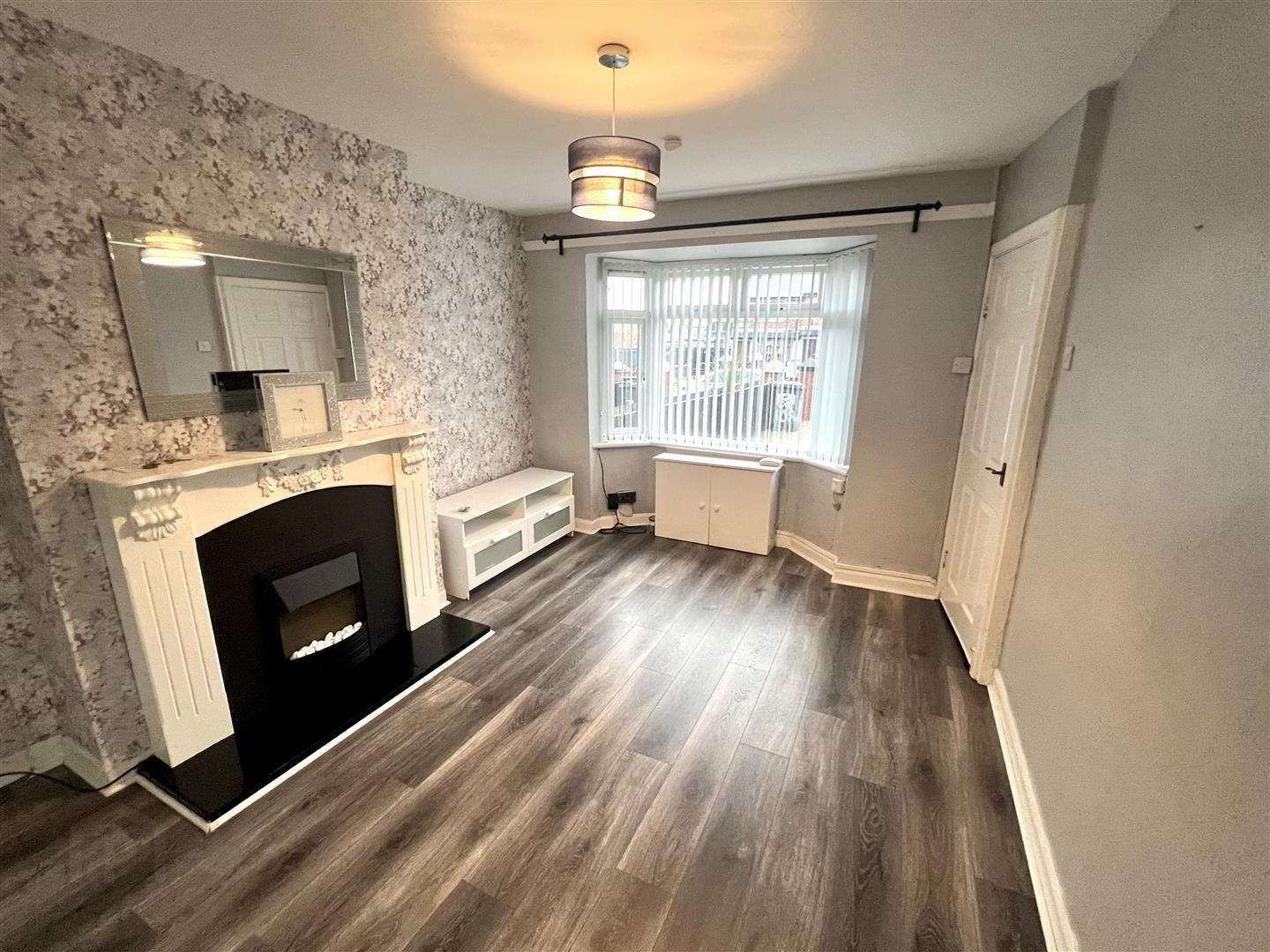 108 Duneden Park 2 of 11
