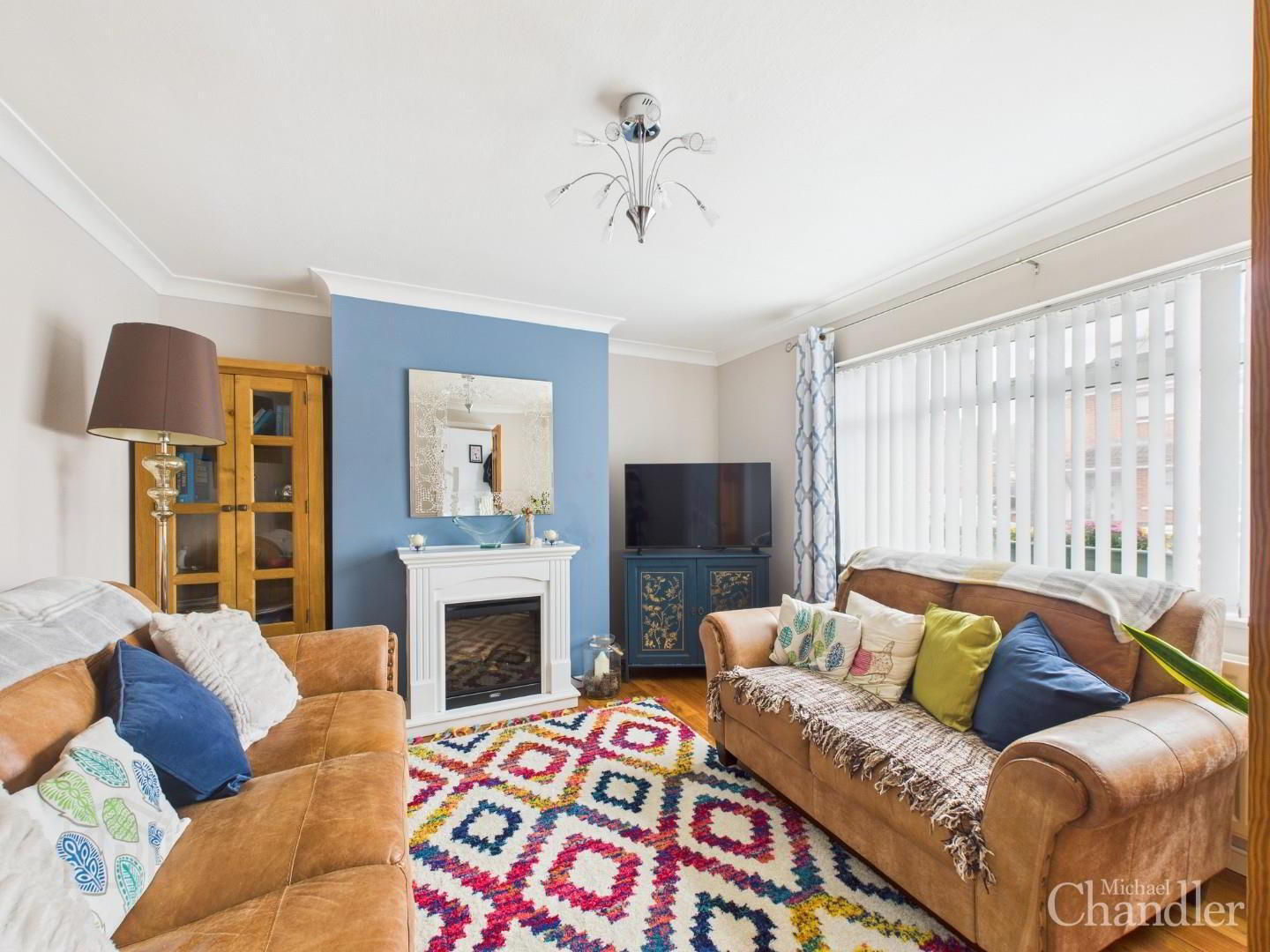 22 Grays Park Gardens 3 of 18