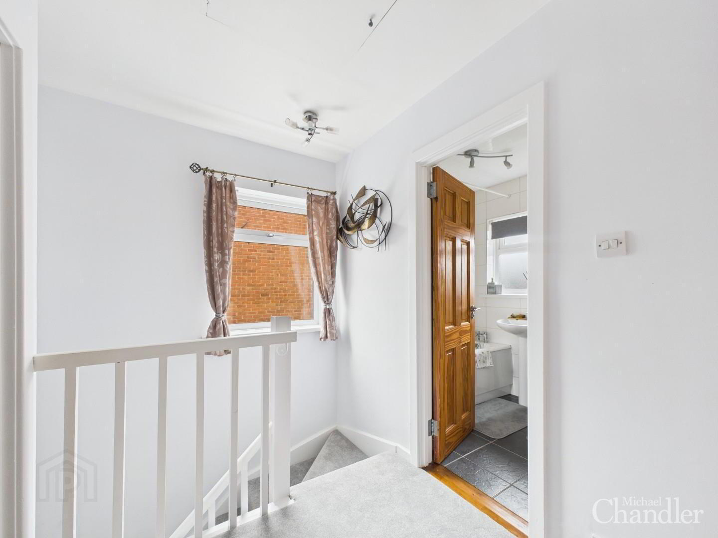 22 Grays Park Gardens 7 of 18