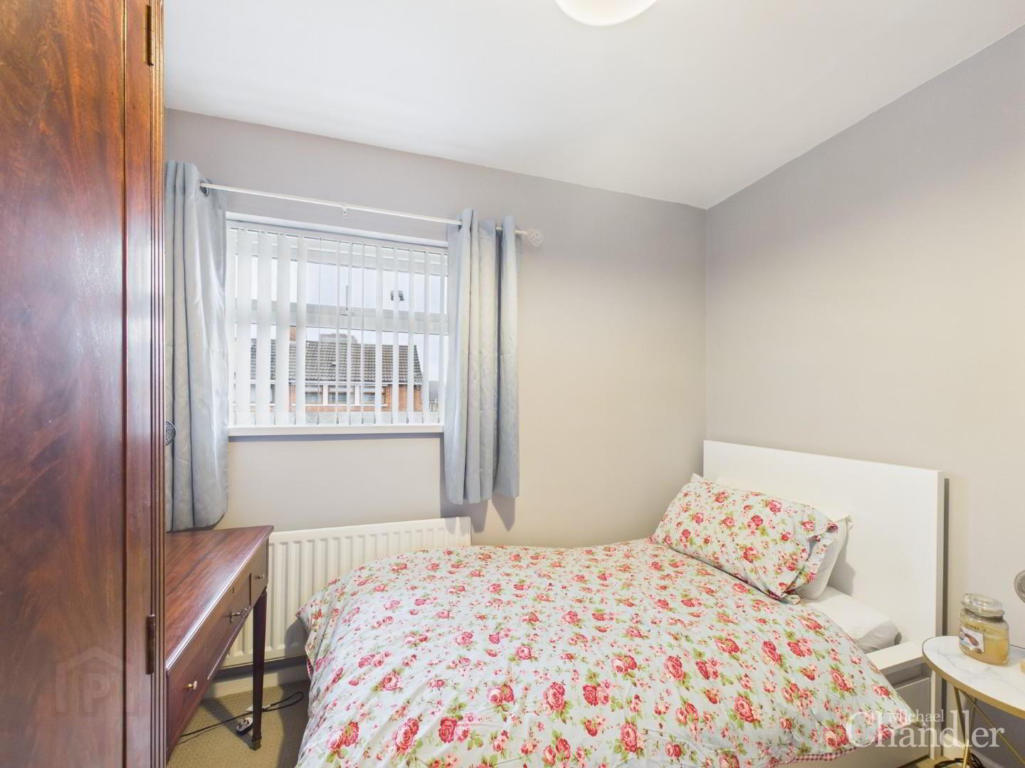 22 Grays Park Gardens 11 of 18