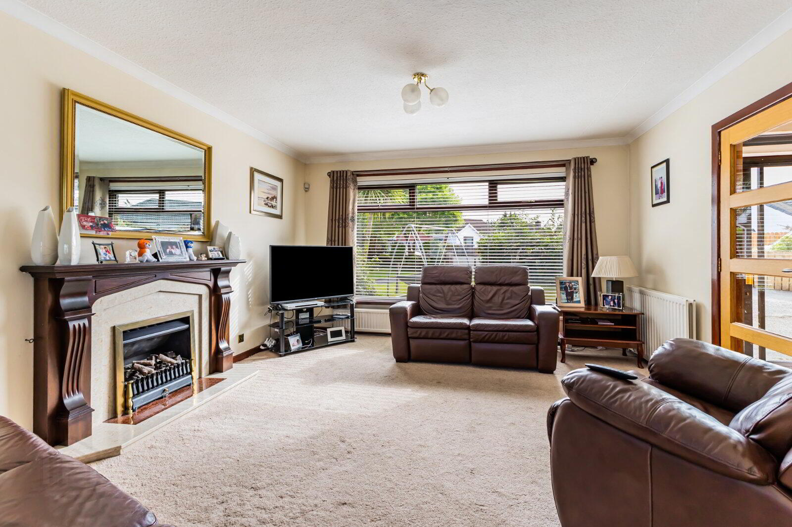 4 Glenhugh Crescent 8 of 29