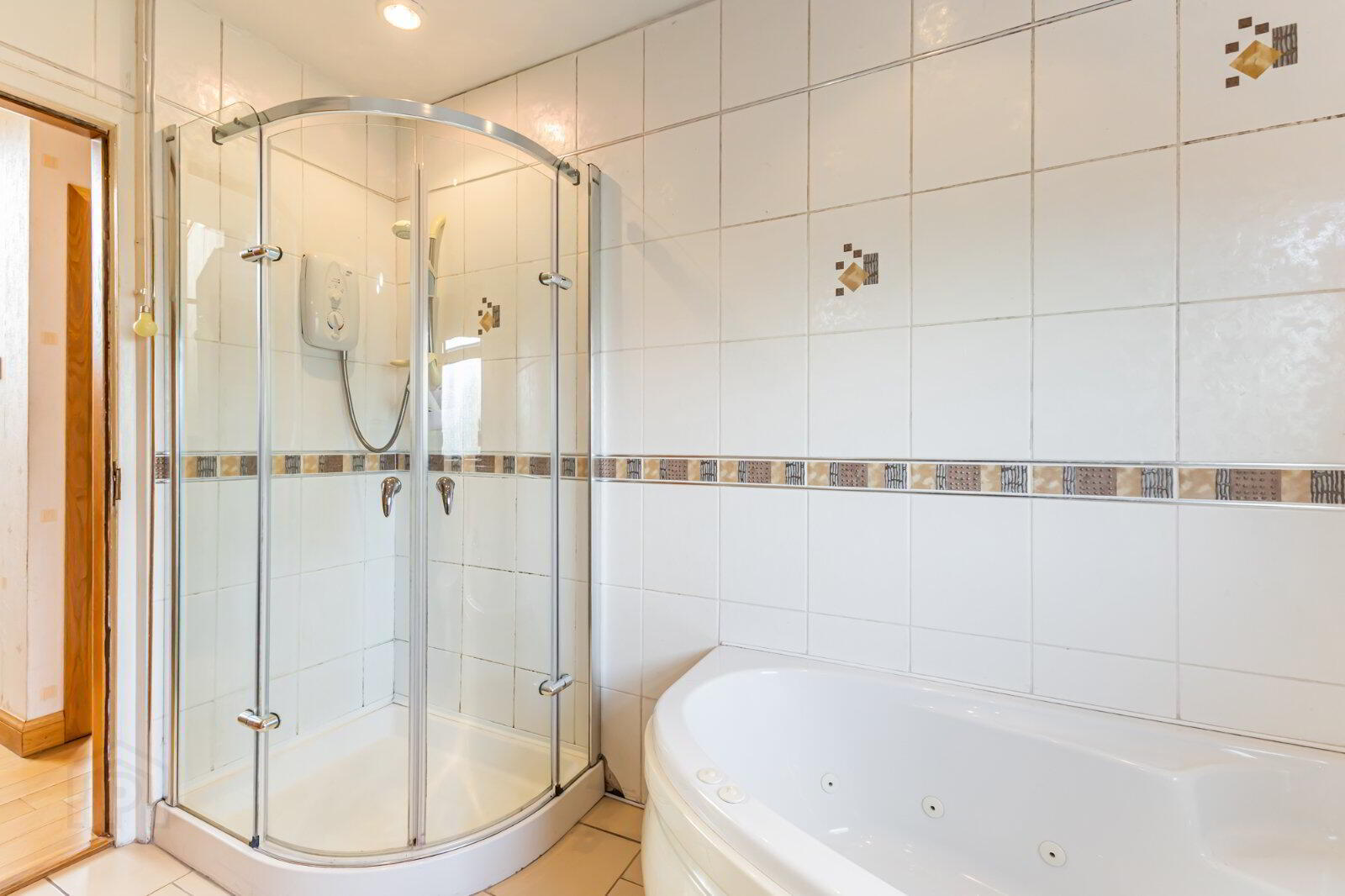 4 Glenhugh Crescent 15 of 29