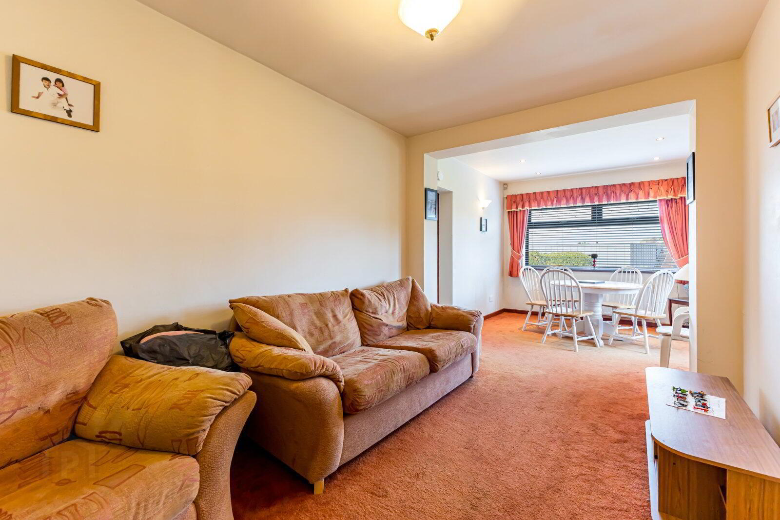 4 Glenhugh Crescent 11 of 29