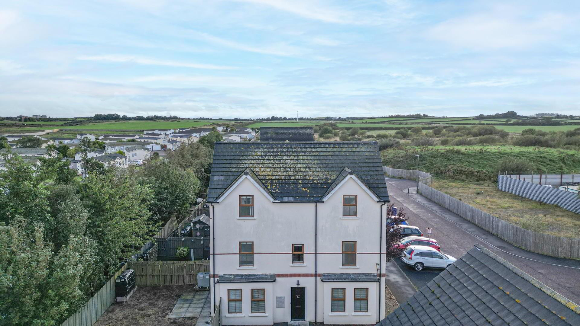 66 Longfield Way 2 of 33