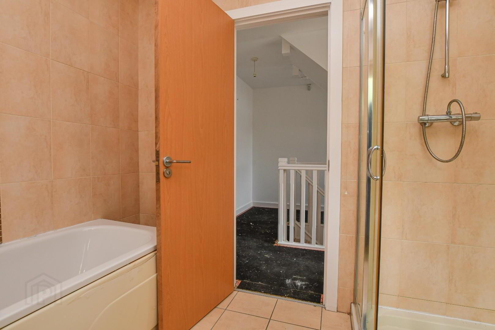 66 Longfield Way 13 of 33