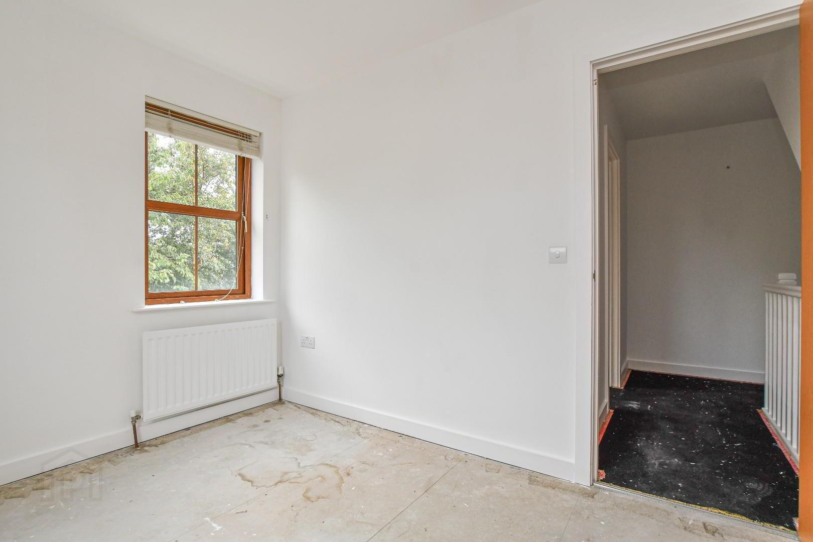 66 Longfield Way 11 of 33