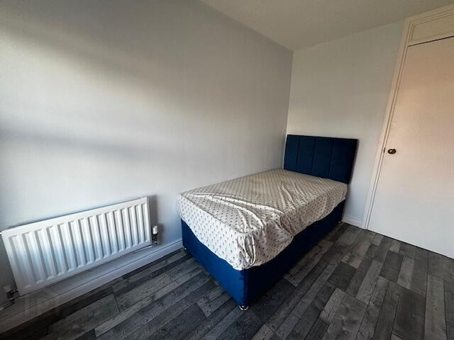 76 Parkhead Crescent 8 of 11