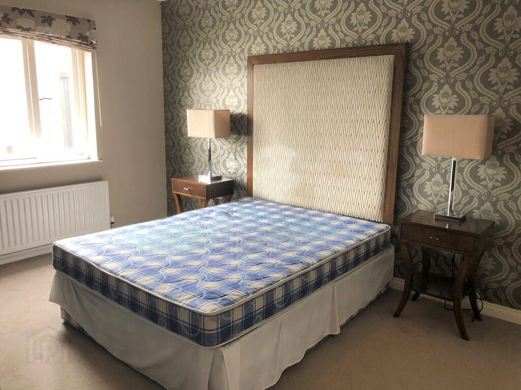 408 Saint Annes Square 5 of 12