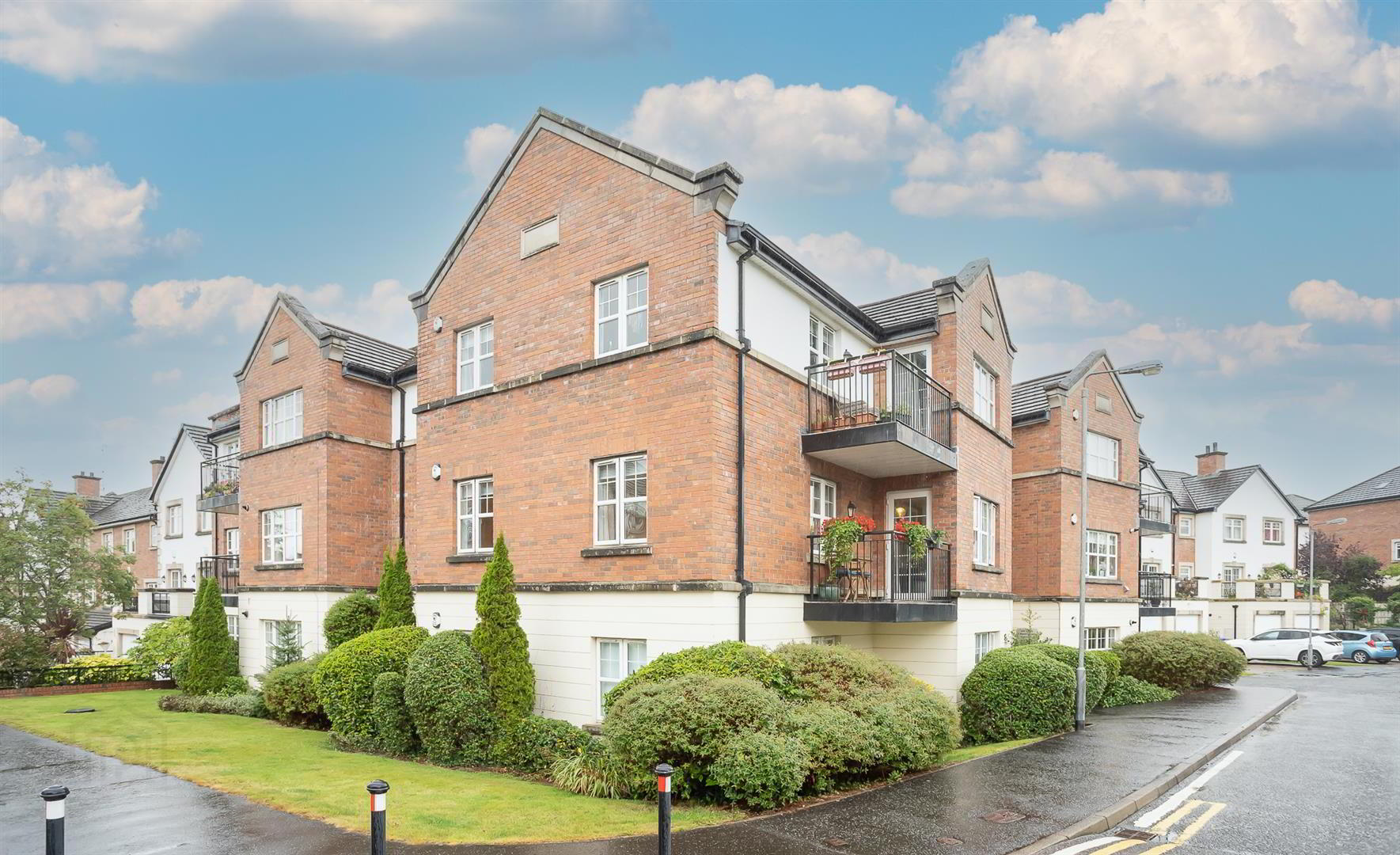 5 Elm House, 2 Beech Heights 1 of 25