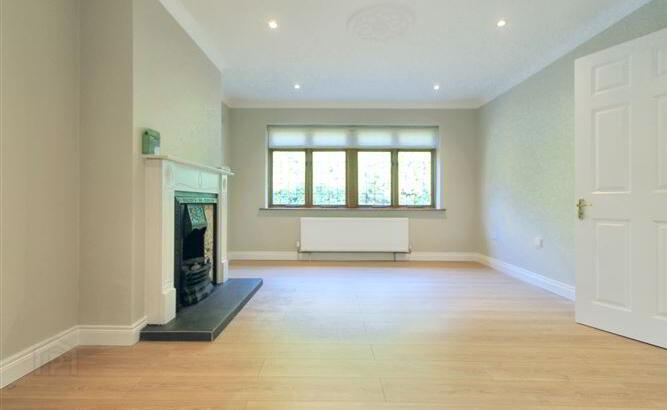 Balregan Cottage 10 of 25