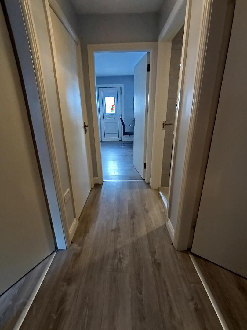 7 Cornmarket Villas 5 of 10