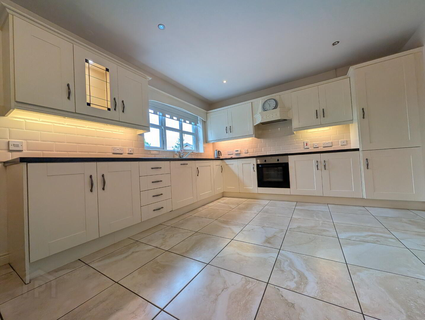 45 Old Railway Close 10 of 24