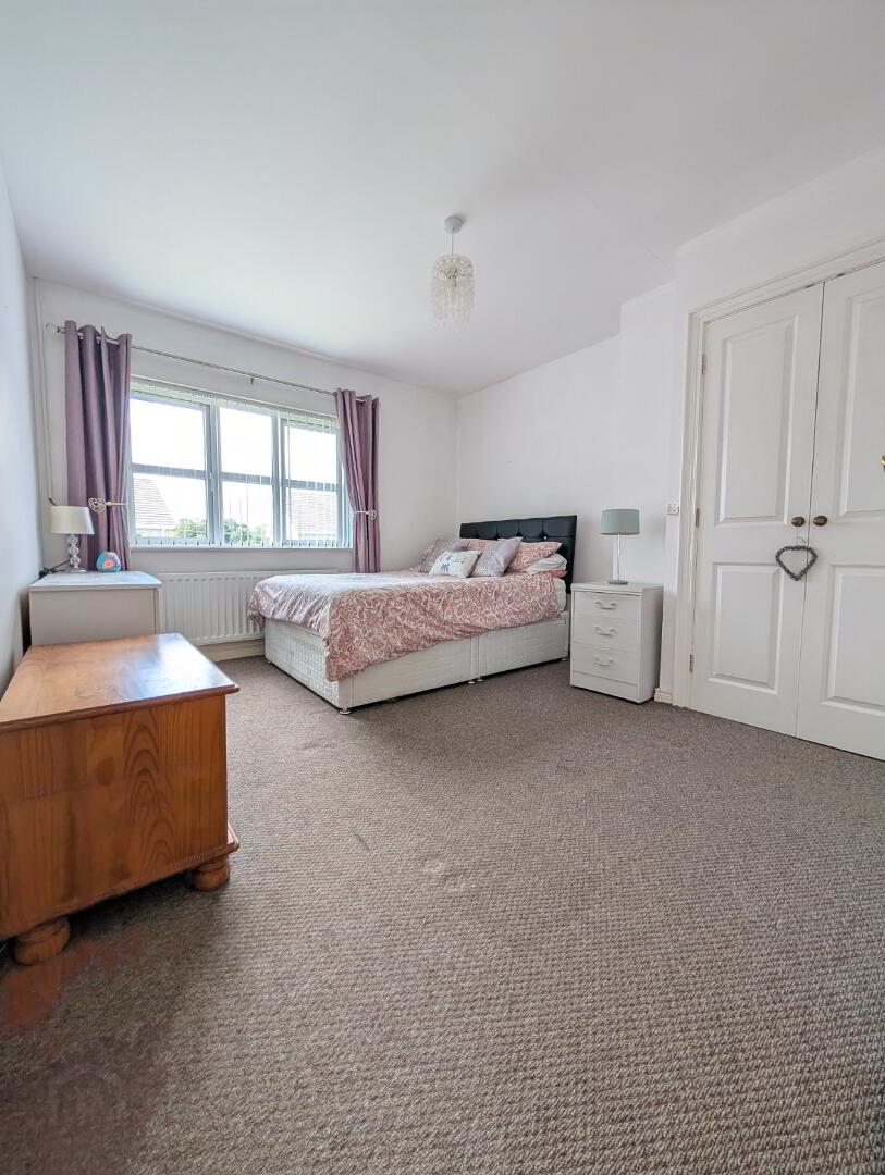 45 Old Railway Close 17 of 24