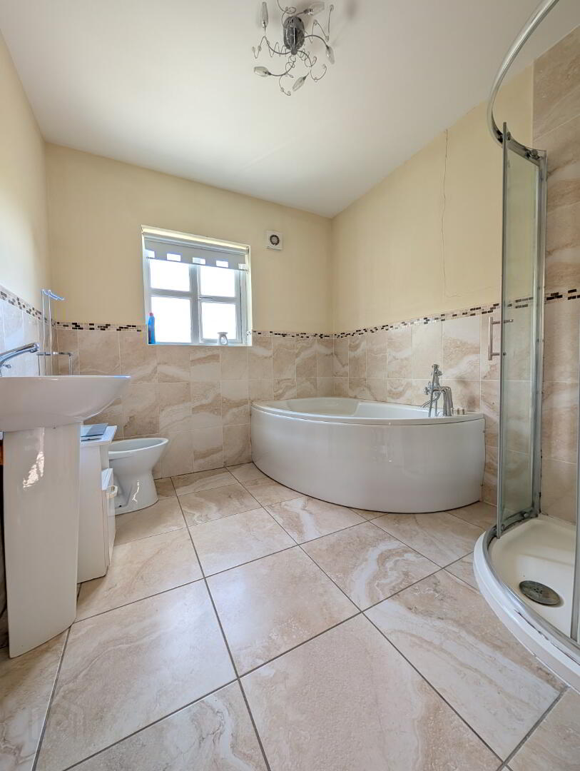 45 Old Railway Close 19 of 24