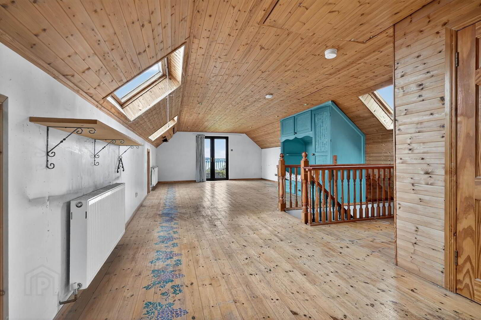 4 Upper Croft Road 15 of 23