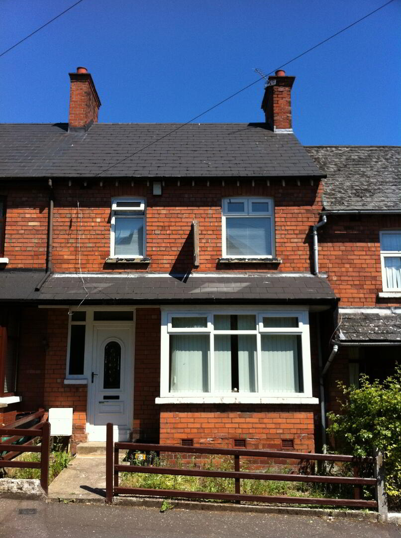 34 Strandview Street 1 of 10