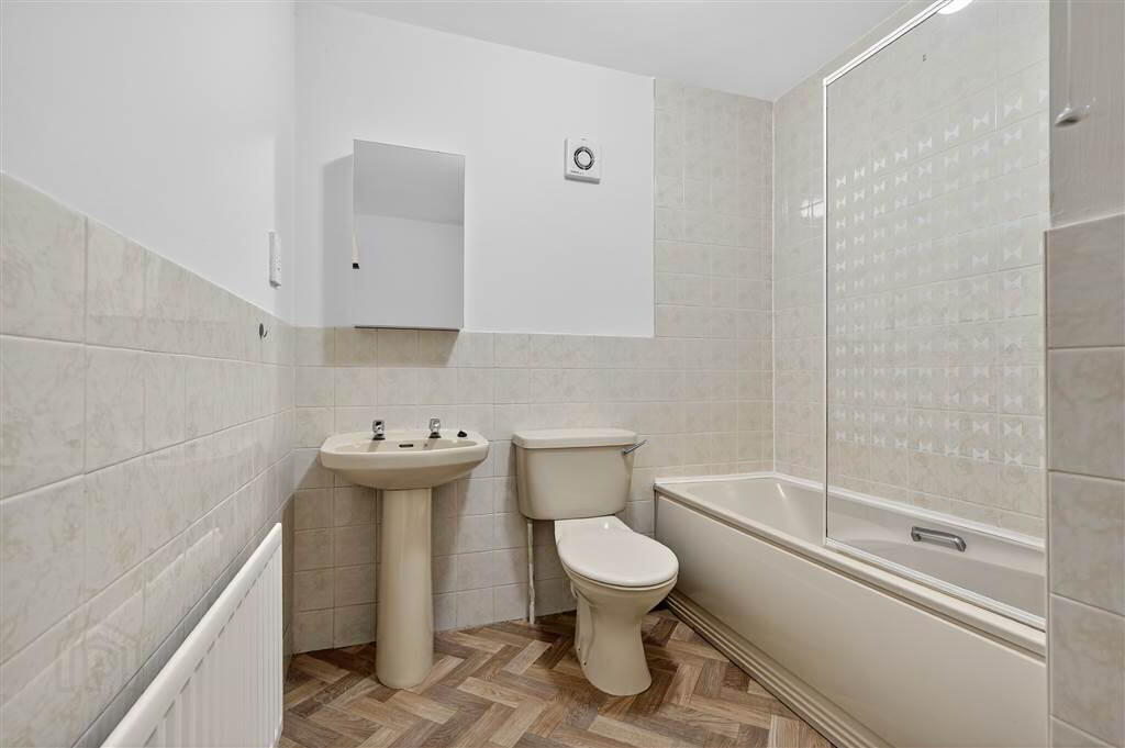 17 Lockside Court 12 of 14