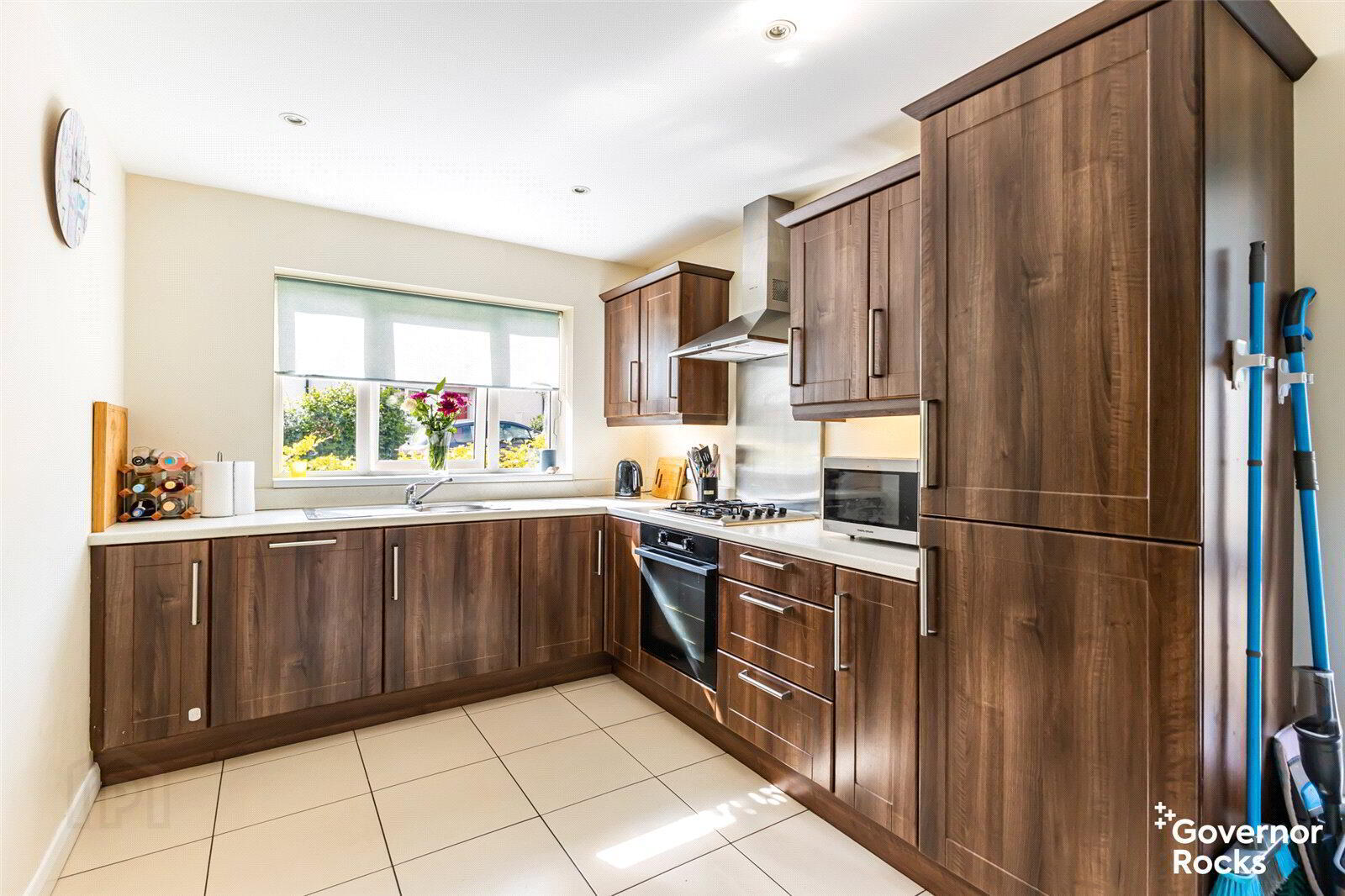 4 Shaftesbury Avenue 4 of 22