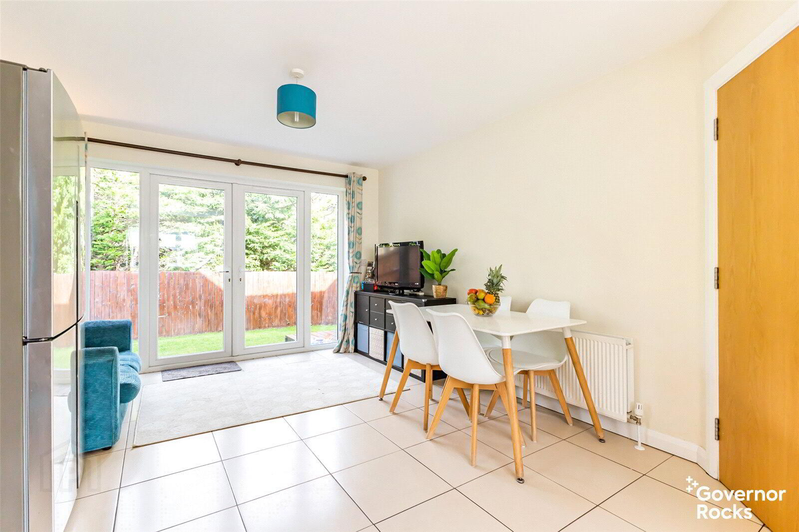 4 Shaftesbury Avenue 5 of 22