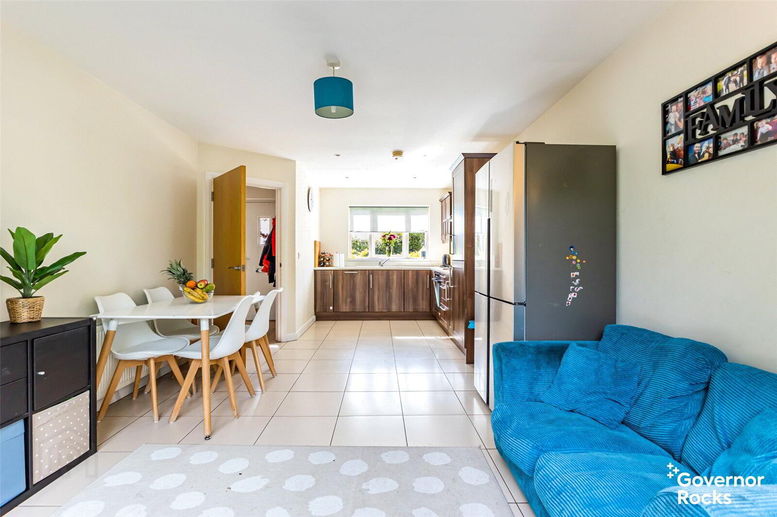 4 Shaftesbury Avenue 3 of 22