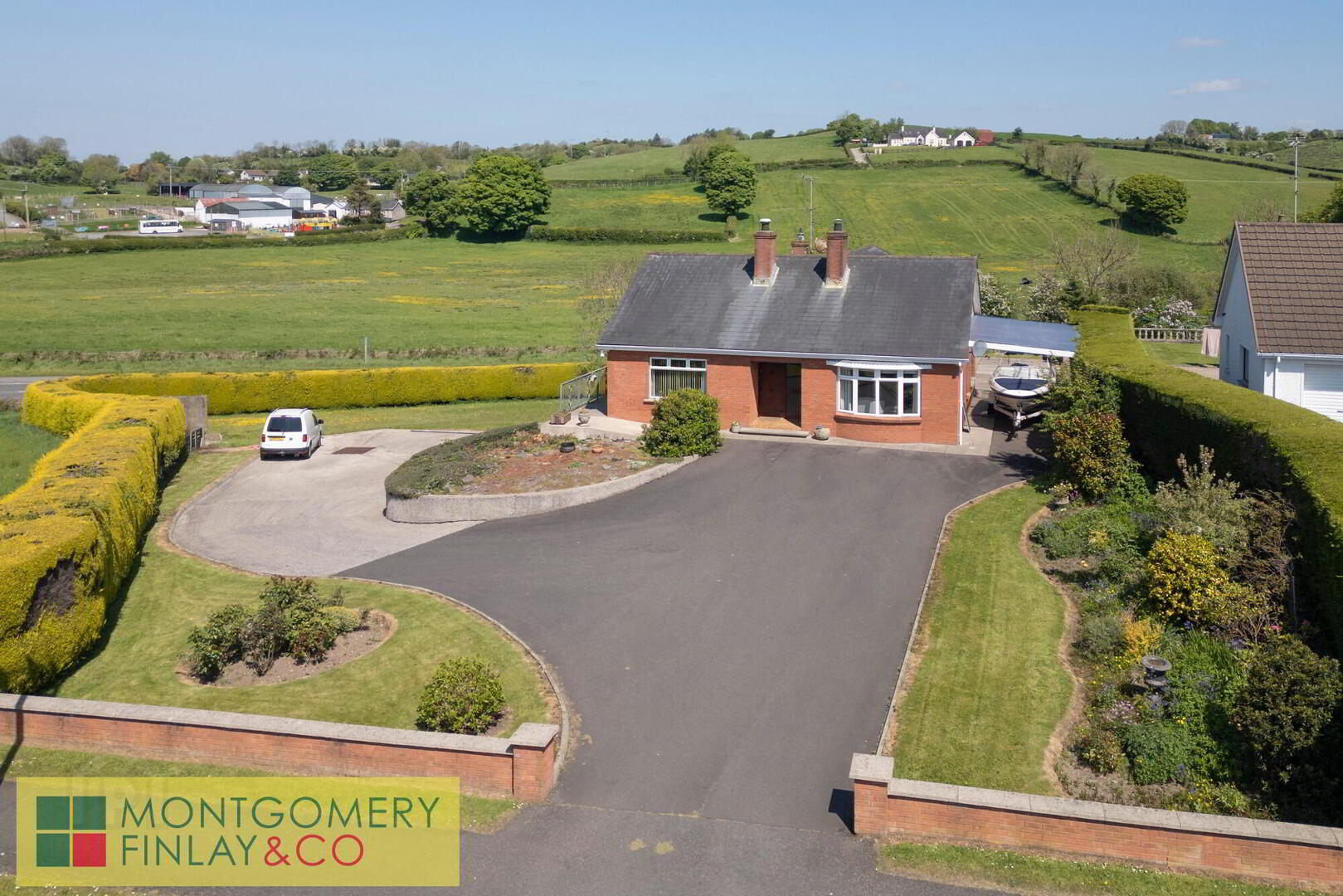 33 Enniskillen Road 4 of 40