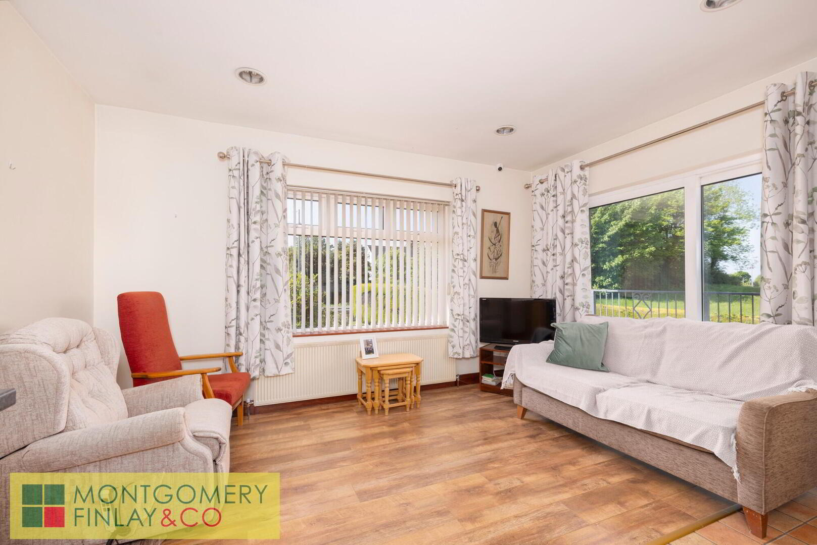 33 Enniskillen Road 17 of 40