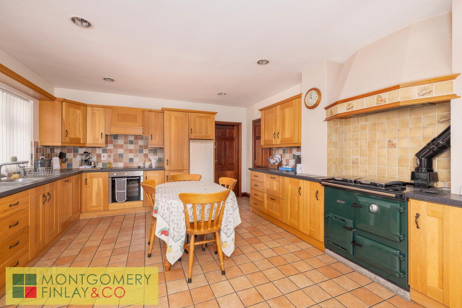 33 Enniskillen Road 15 of 40