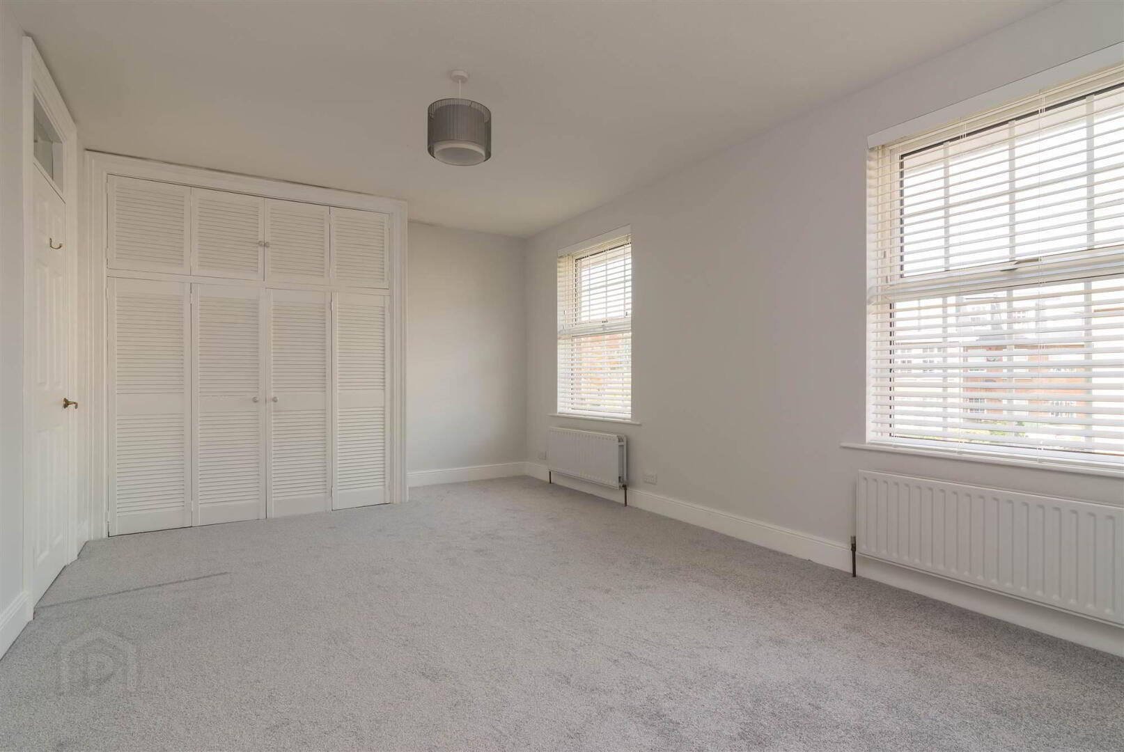 2 Thornhill Malone , BELFAST 11 of 17