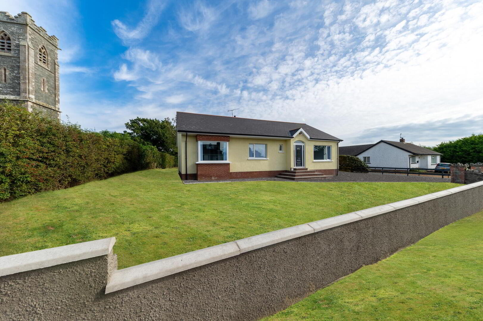 property description image