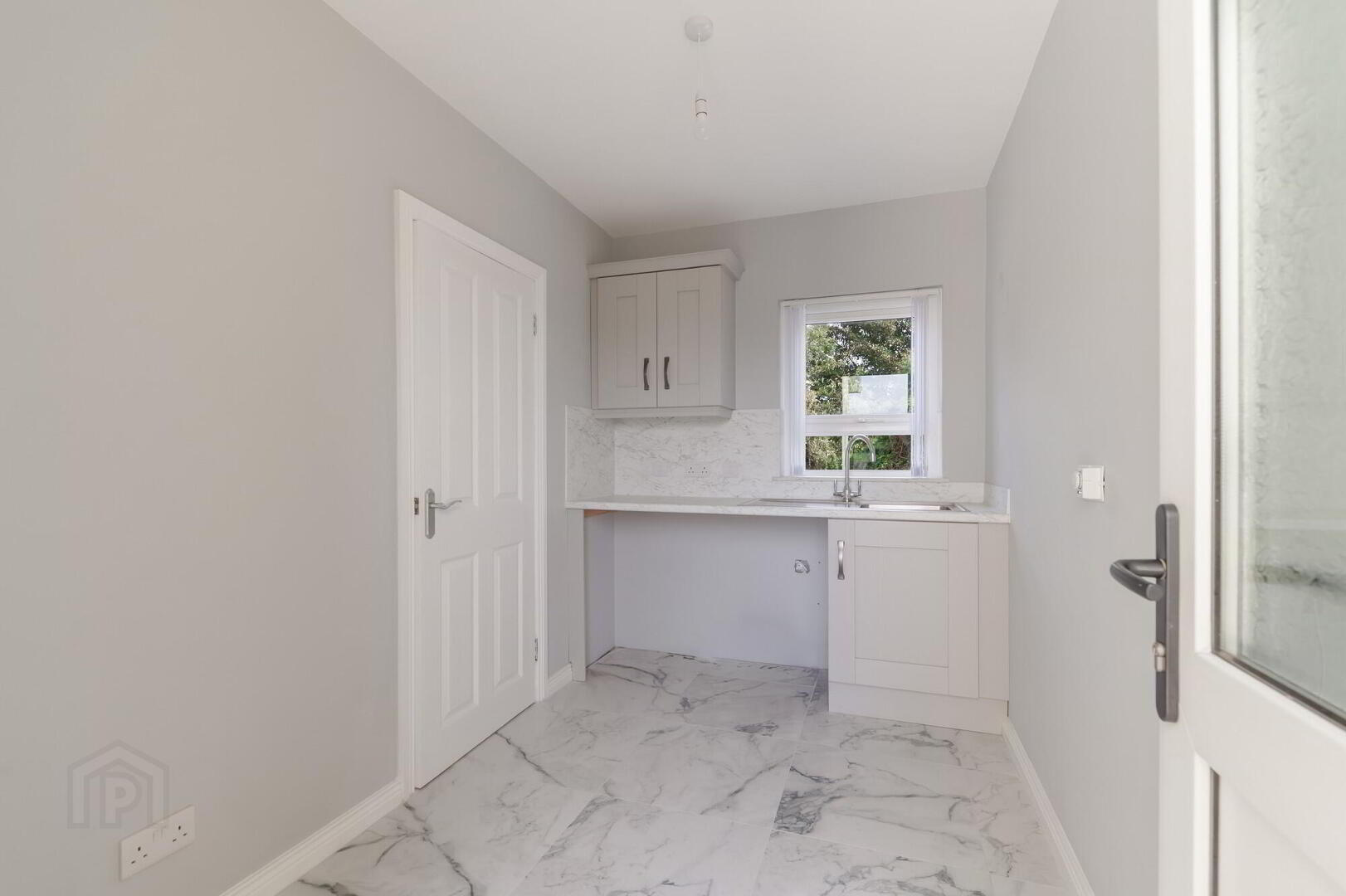99 Ballygelagh Road 11 of 26