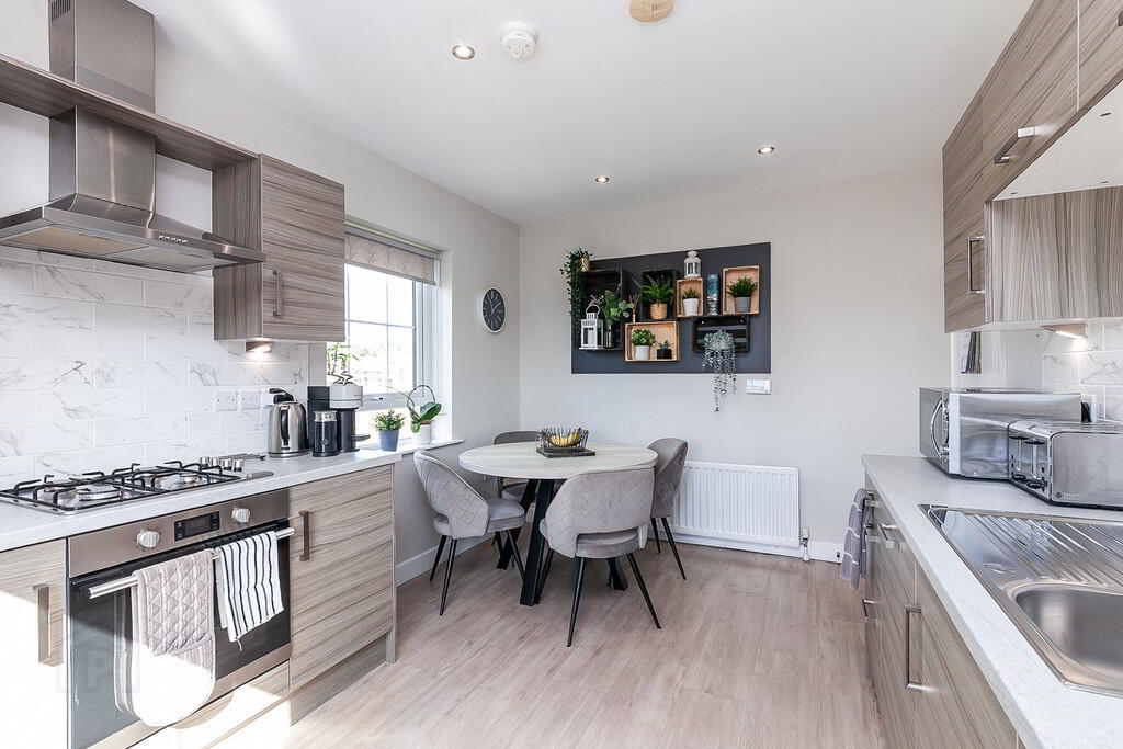 Apartment 3 39 Ayrshire Meadows 14 of 22