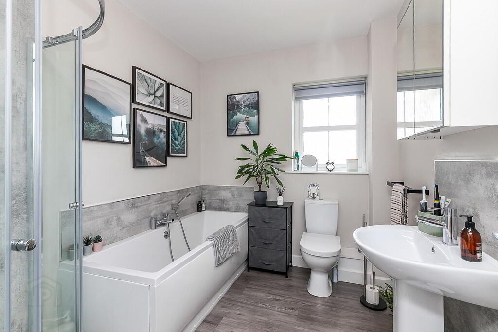 Apartment 3 39 Ayrshire Meadows 17 of 22