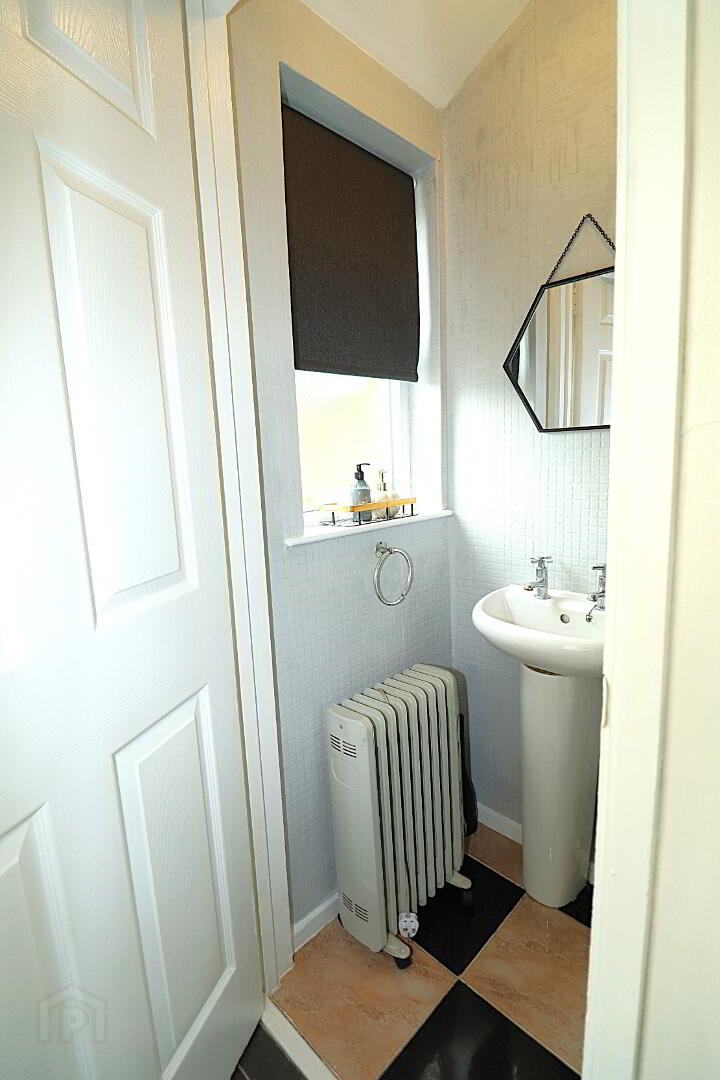 7 Ardnasaggart Terrace 17 of 28
