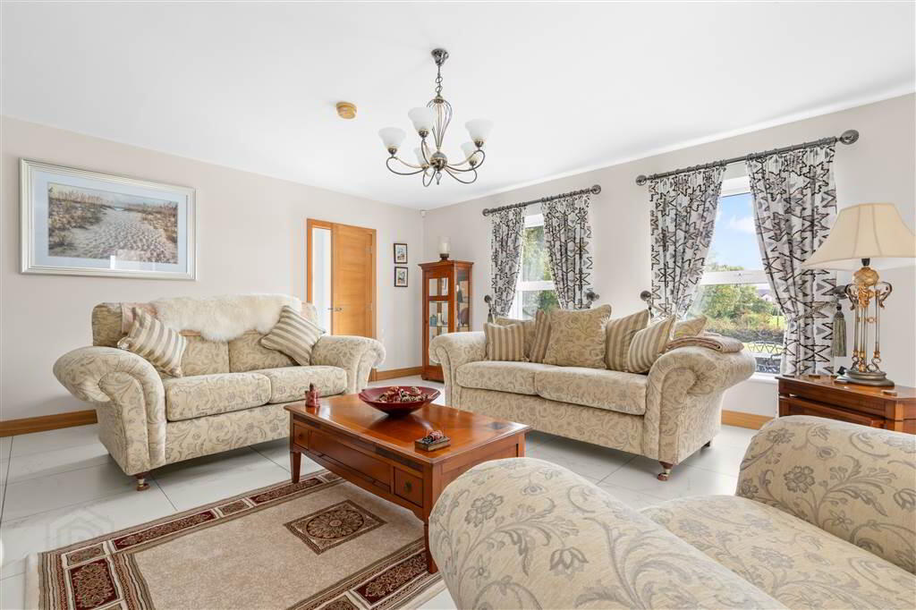 66 Lislaban Road 11 of 73