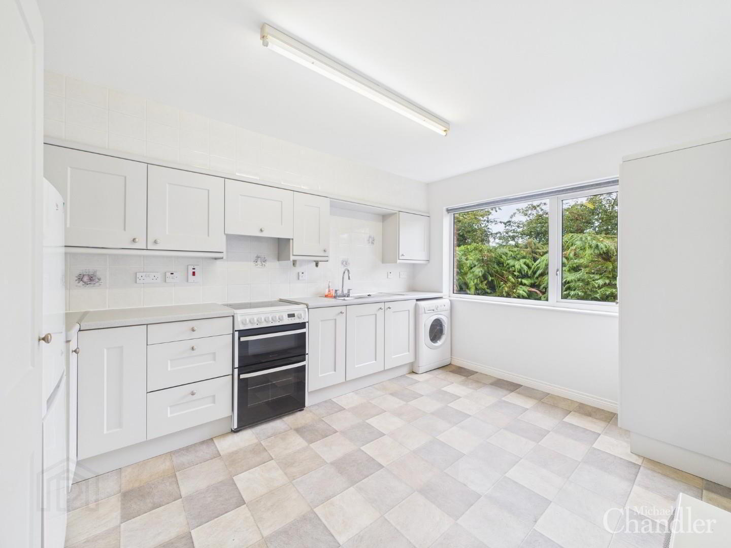 17 Queensfort Court 6 of 14