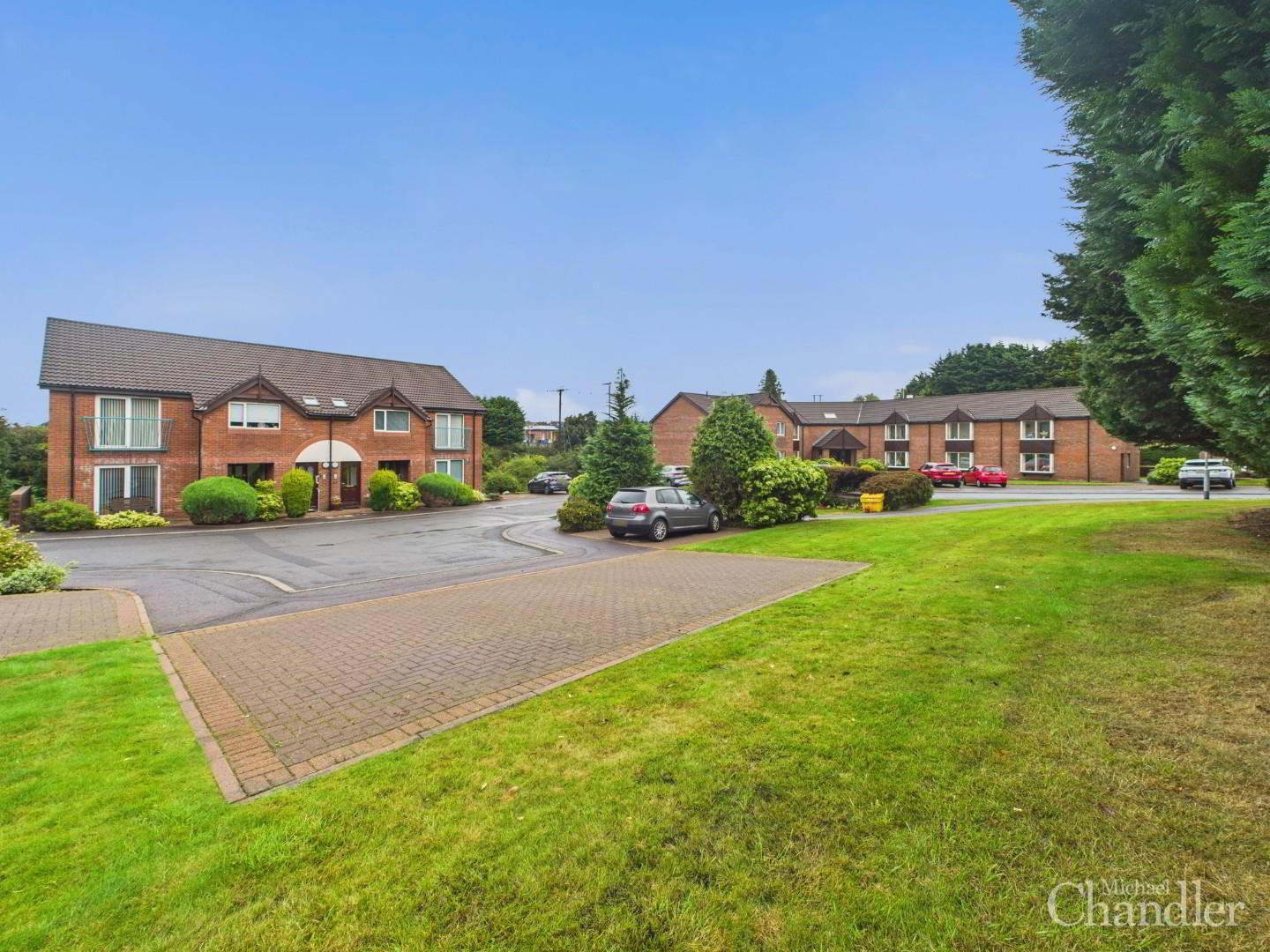 17 Queensfort Court 12 of 14