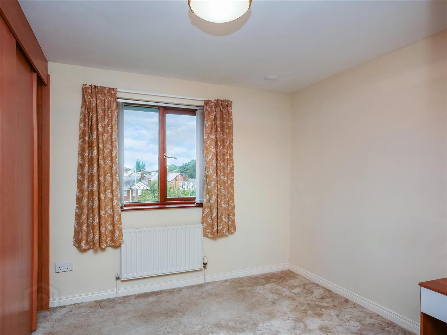 Apt 6, Dunbrae 14 of 21