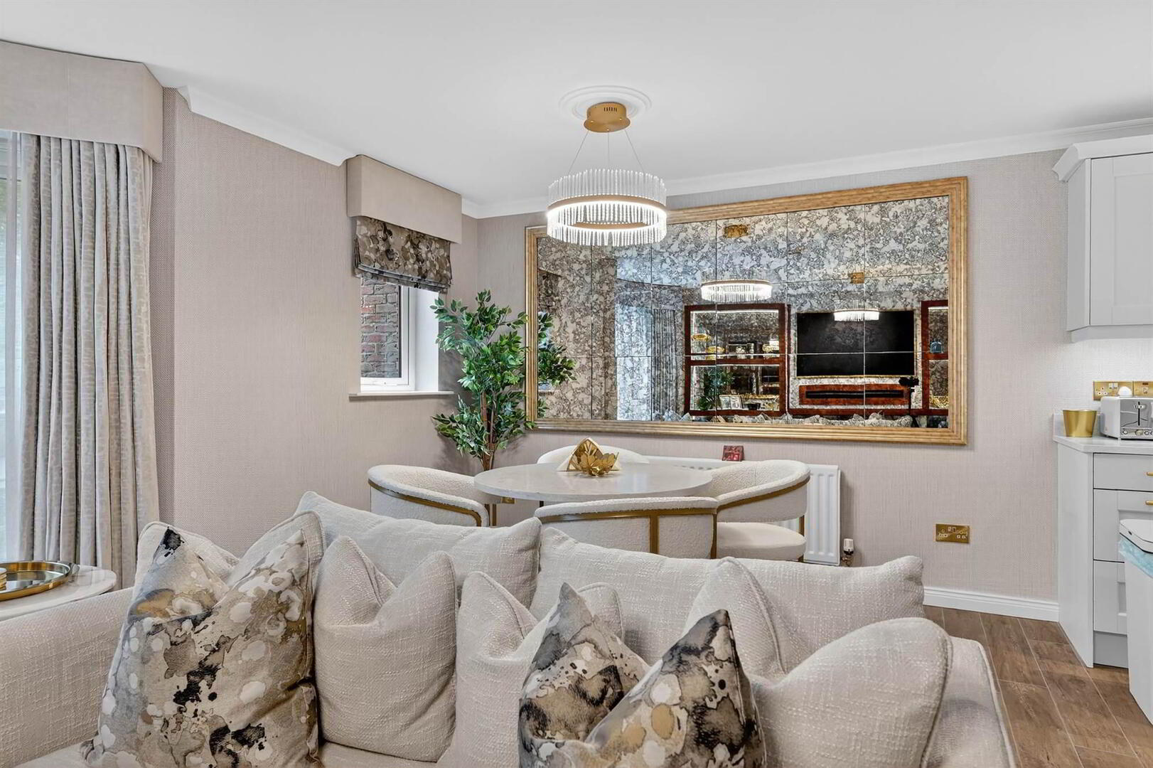 Apt 16 Park Royal, 841 Lisburn Road 8 of 22