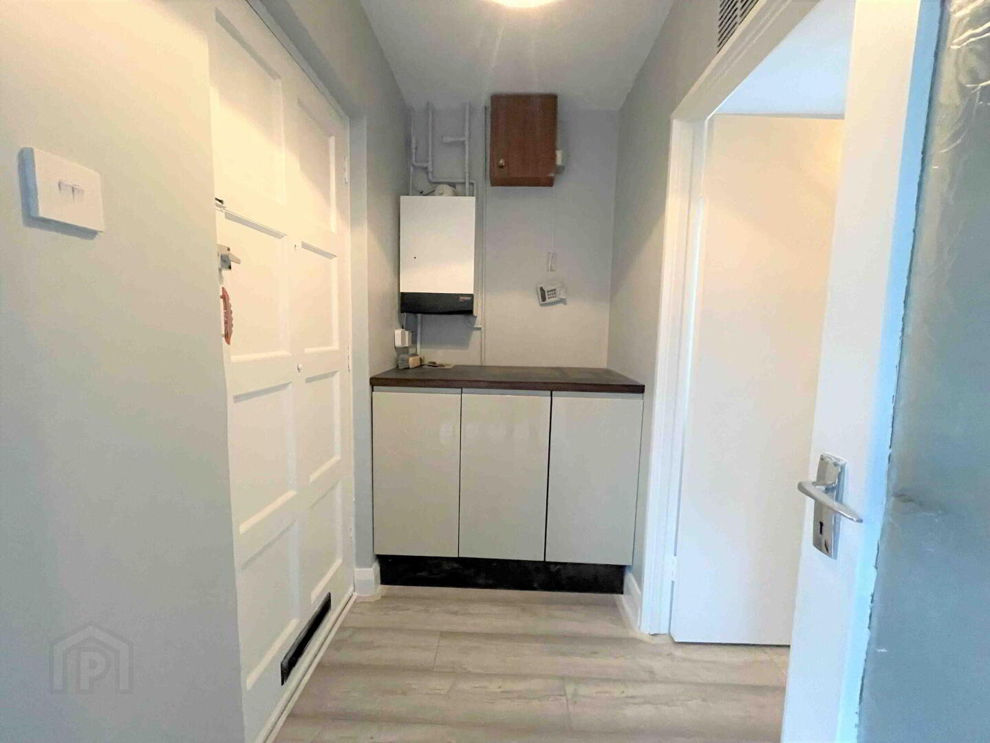 property description image