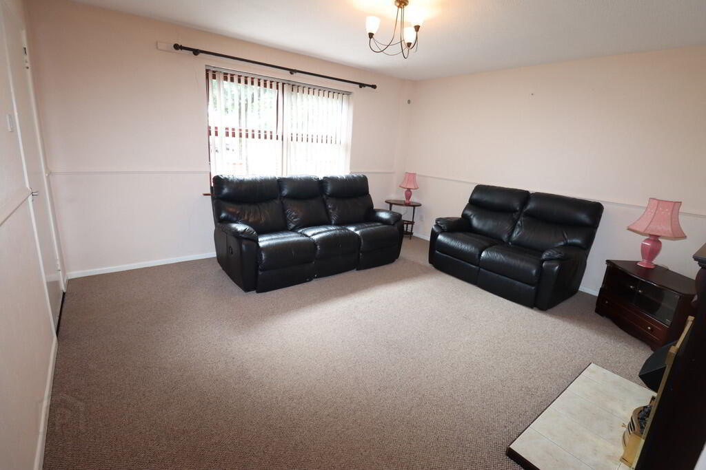 7 Ballyearl Close 4 of 23