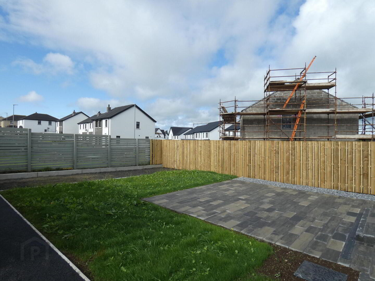 15 Bravallen Crescent 3 of 29