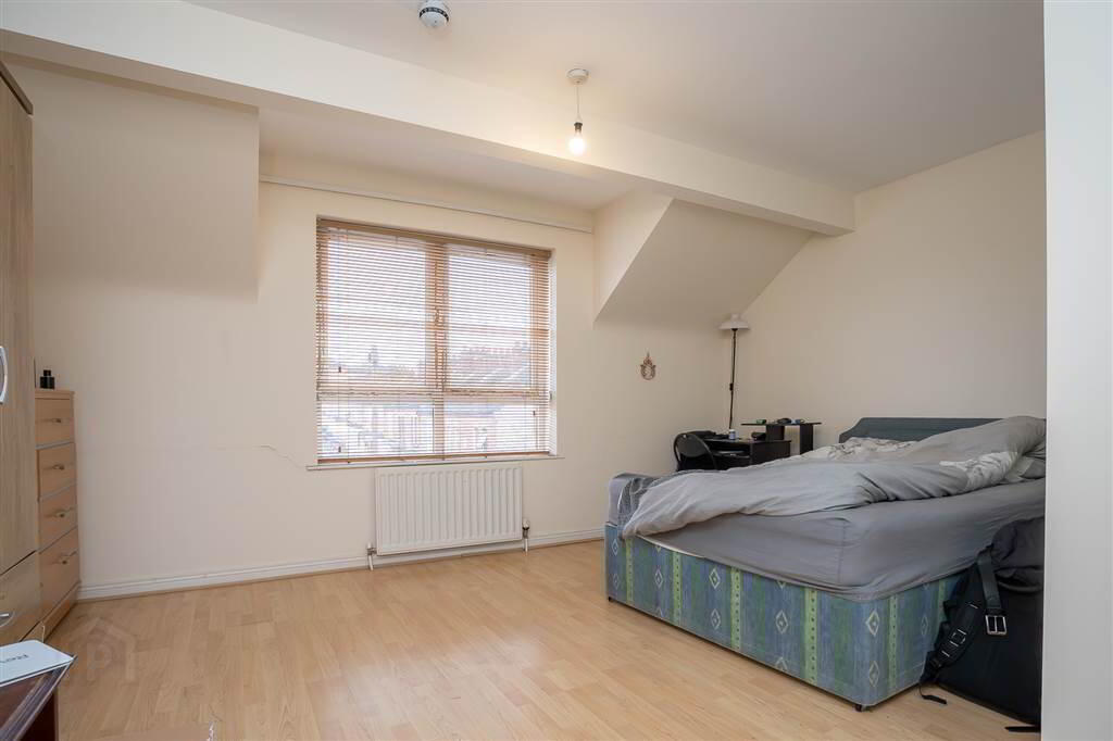 83 Great Northern Street 14 of 22