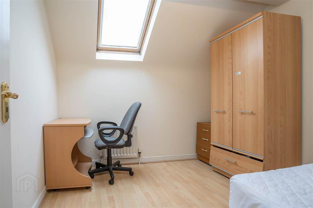 83 Great Northern Street 16 of 22