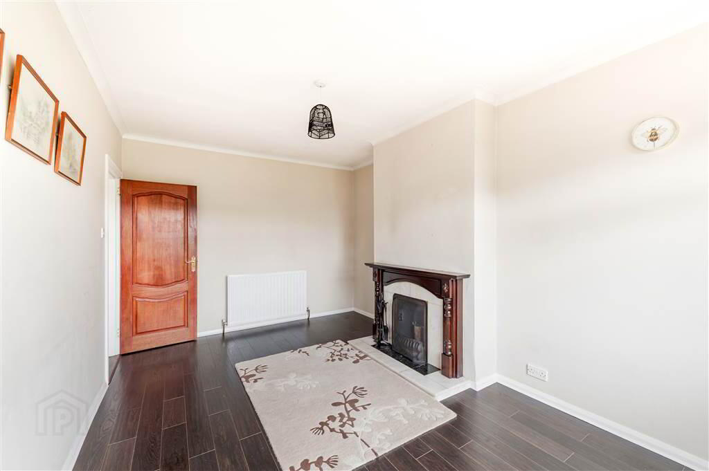 14 Fairview Park 7 of 24