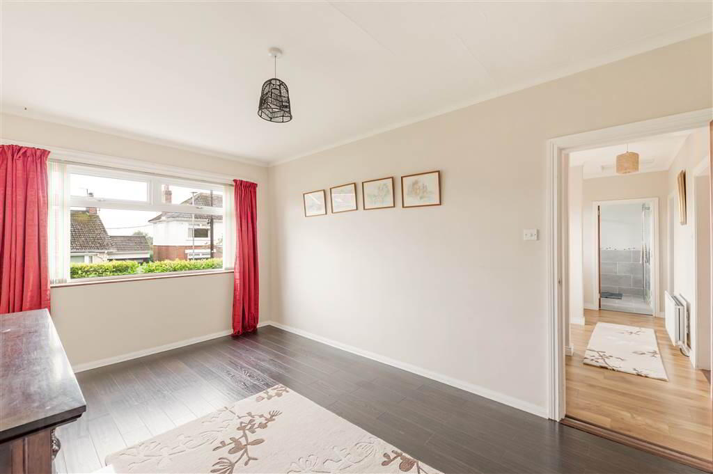 14 Fairview Park 6 of 24