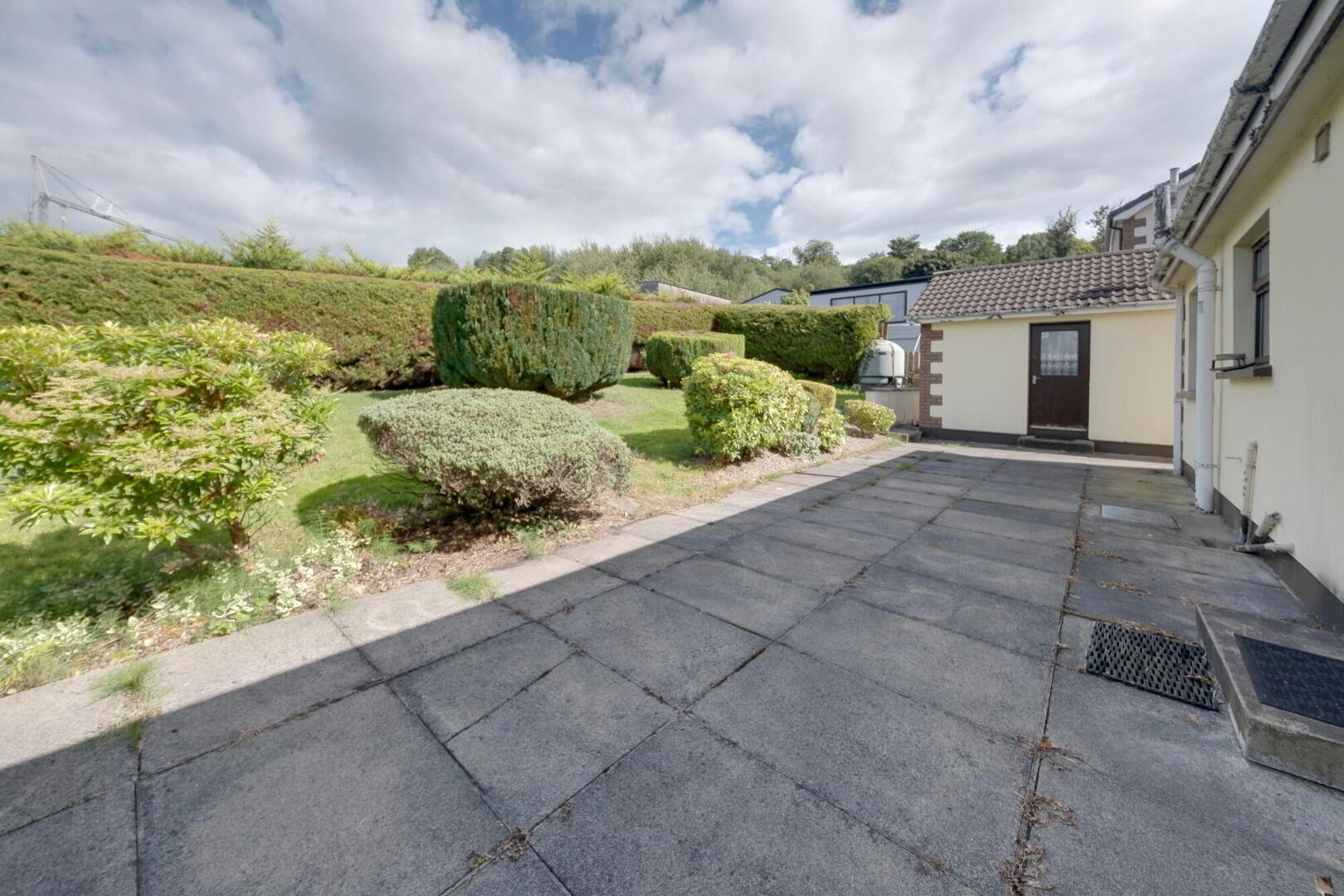 12 Fairlea Heights 16 of 17